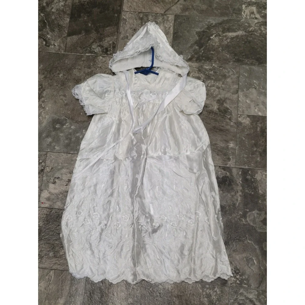 Madonna Christening Gown Ivory Lace Embroidered Bonnet‎ Set Size Large 16-26 lbs